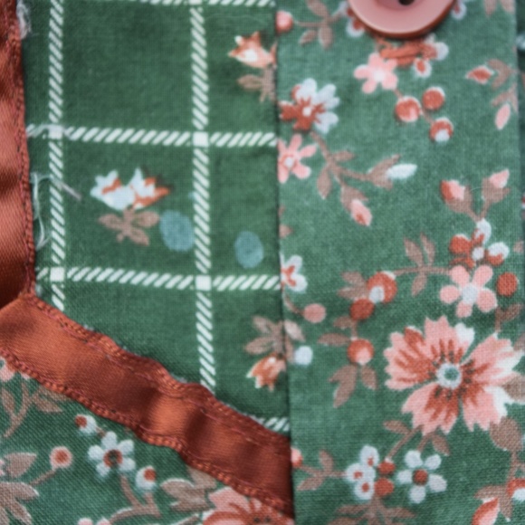 XS 70s Gunne Sax Midi Dress Green and red floral print Side Ties - Picture 9 of 10